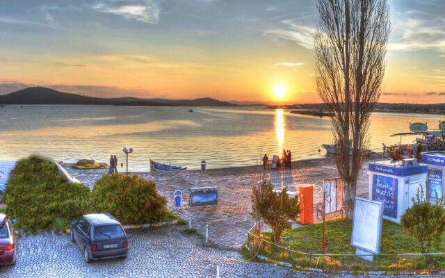 Cunda Mavi Otel - Adults Only