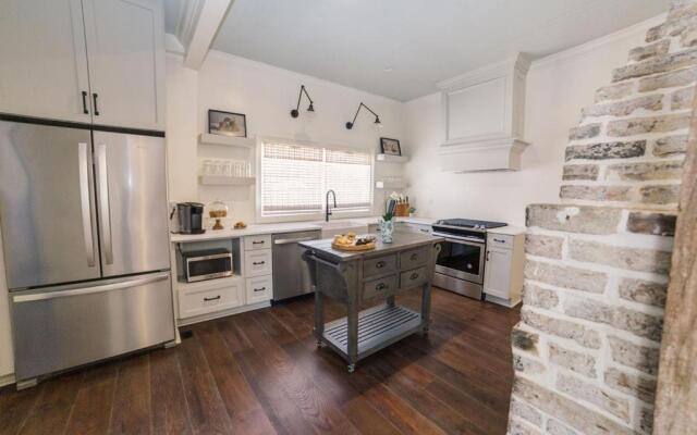 Guesthouse Charleston EAST 44