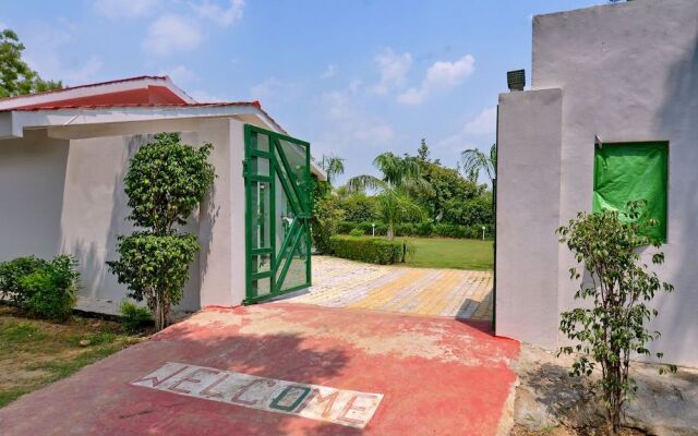 Oyo Home 16133 2Bhk Luxury Farmhouse