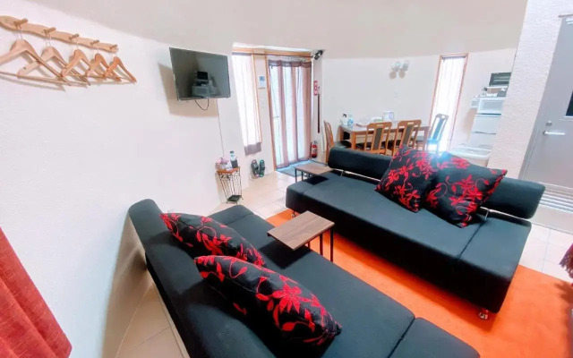 Dome Planet Ocean's Seven