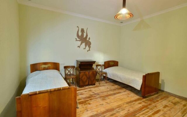 Guest House Dayan