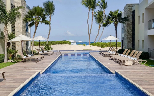Beachfront Condo - Sea View Ah-202 Costa Atlantica
