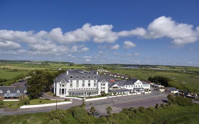 Garryvoe Hotel