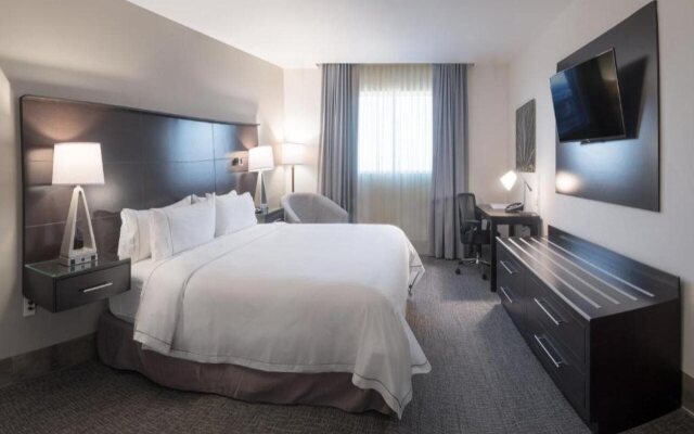 Holiday Inn Express & Suites Silao Aeropuerto - Terminal by IHG