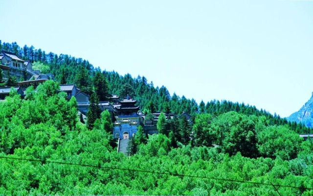 Holiness Youth Hostel