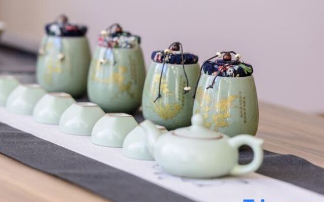 Wutong Suxia Guesthouse