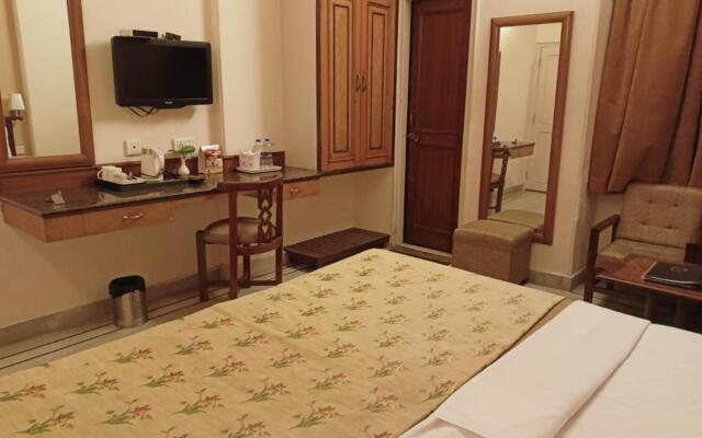 Hotel Corbett Kingdom