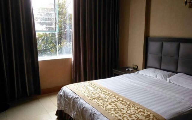 Suining Faxiang Business Hotel
