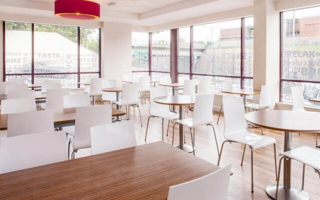 Travelodge London Wembley Hotel