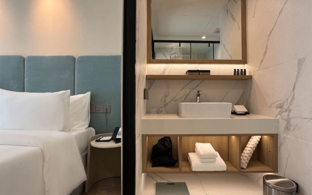 Laya Resort and Residences