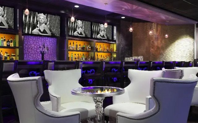 Crowne Plaza Boston Natick