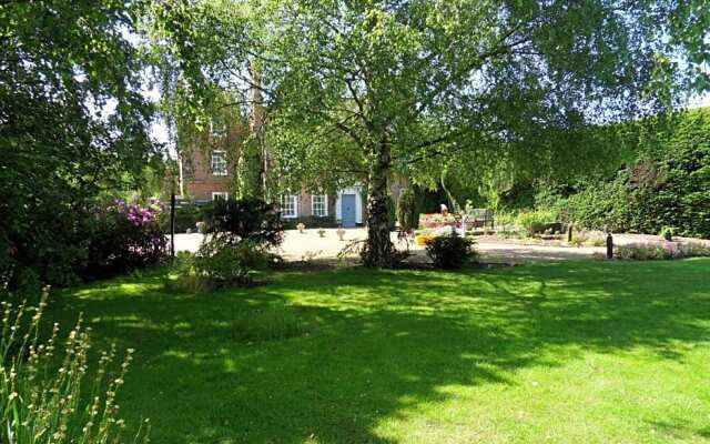 Mangreen Country House