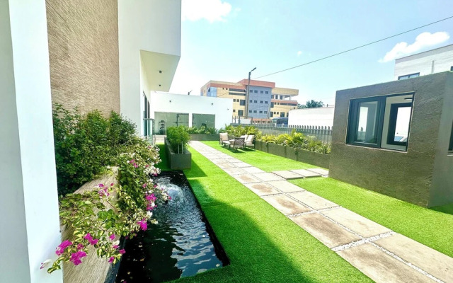 Belrose Place