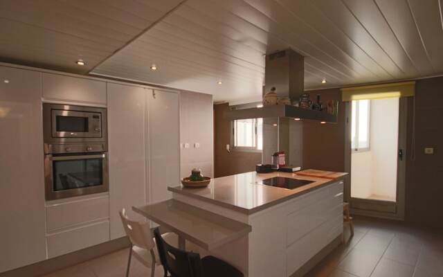 New 2019 Incredible 180m2 Exclusive Penthouse With Sea Views