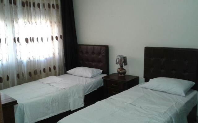 Al Tawheed Hotel Apartments