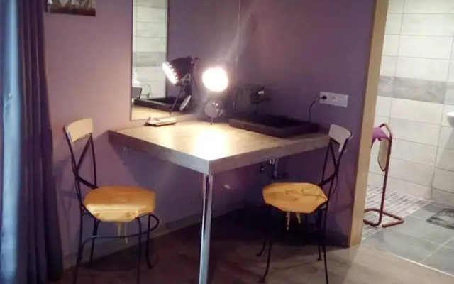 Studio in Valff, With Enclosed Garden and Wifi