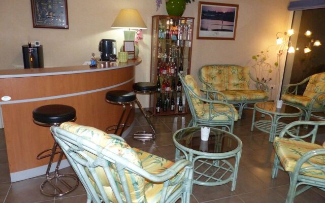 Hotel L'Océane Angers Parc Expo