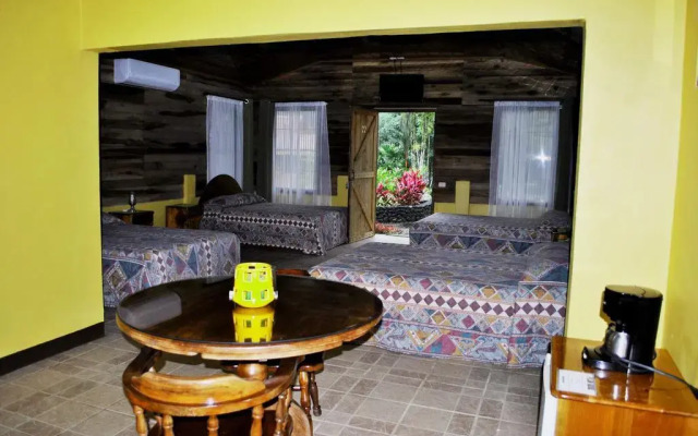 Arenal Country Inn
