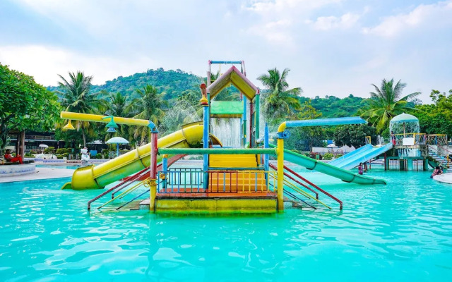 Fabhotel Lotus Resort