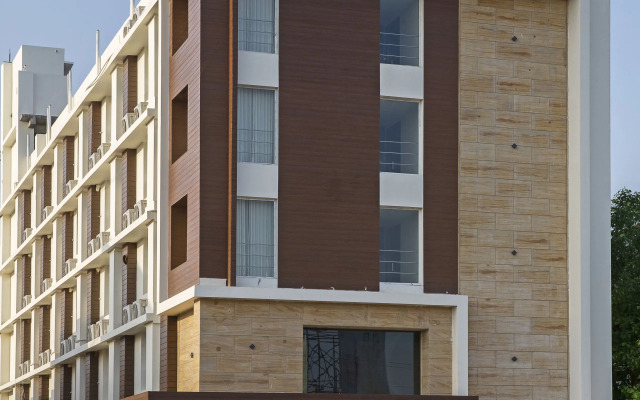 Palette - Sign Regency Hotel