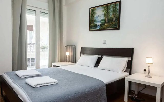 Gorgeous 2 bedrooms apt at Exarcheia