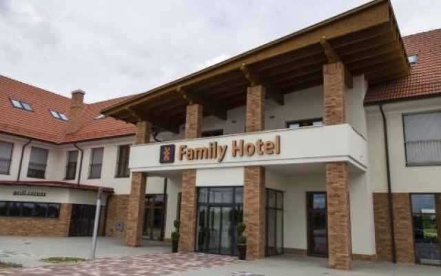 Family Hotel - macaristan otel, otel M5, hotel M5, autópálya hotel, Restaurant M5