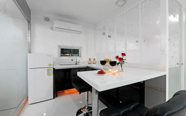 Semi Resort Noblesse