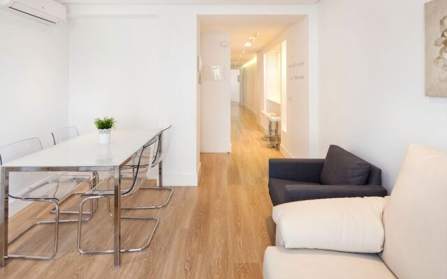 INMálaga Plaza De La Merced