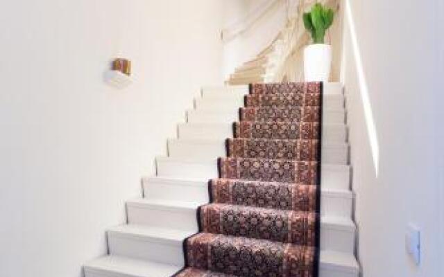 Y & L villa