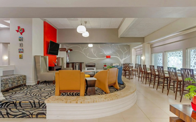 Aiden Austin City Hotel