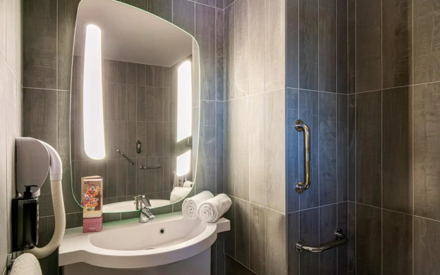 ibis Manosque Cadarache