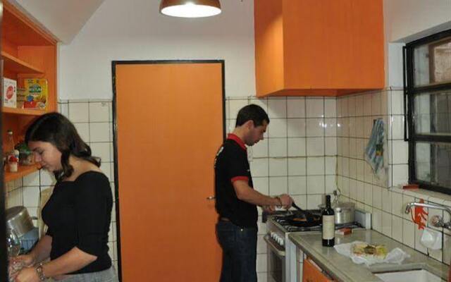 Monkey Hostel All In Mendoza