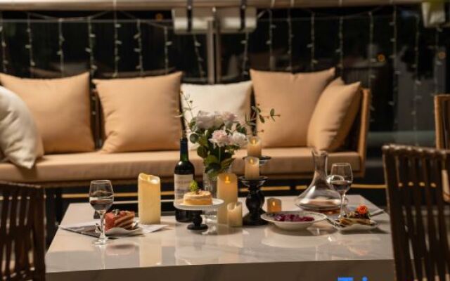 Hidden Home Inn (Hangzhou Wanda Canal)