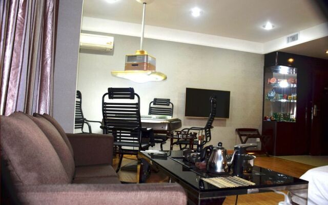 Xinyue Business Hotel