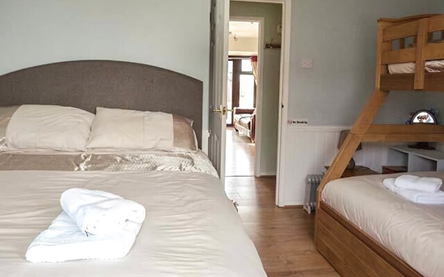 45H Medmerry Park Holiday Park