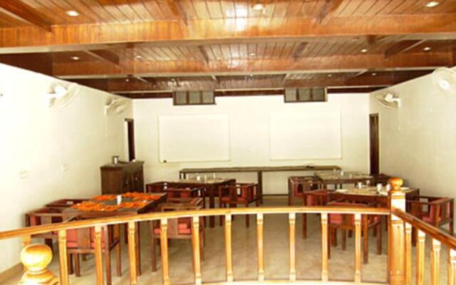Shiv Resort