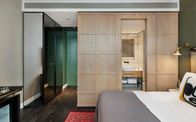 Alberto by Isrotel Design