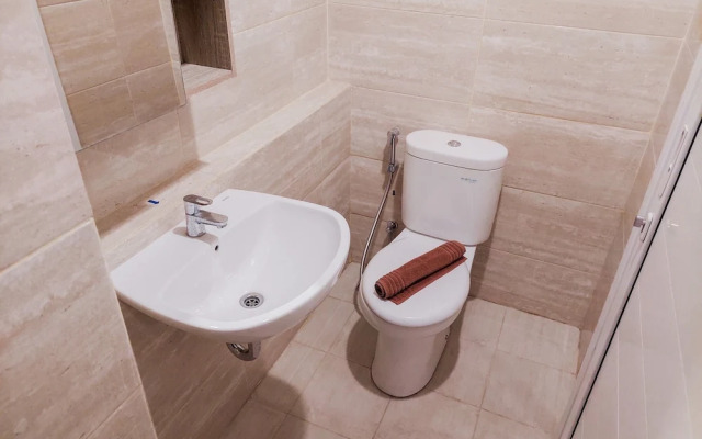 Homey Studio Apartment Springwood Residence