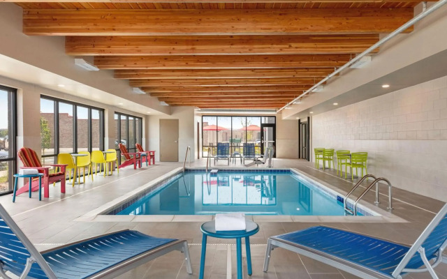 Home2 Suites By Hilton Milwaukee West