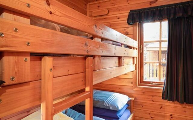 Twa Hoots Lodge