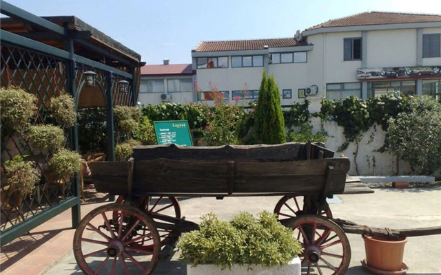 Hotel Laguna