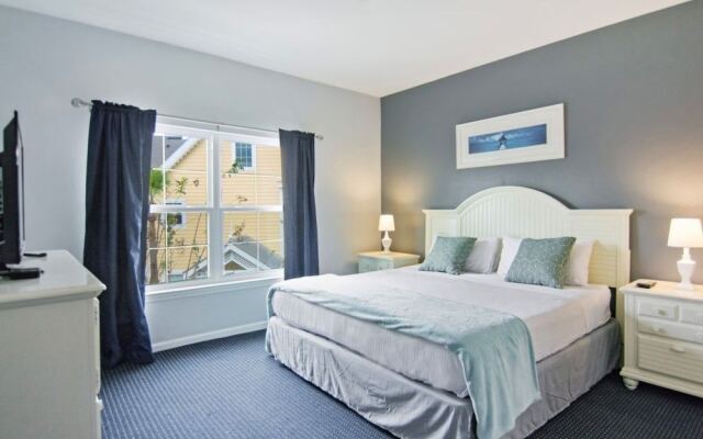 Runaway Beach Club 2202 - Three Bedroom Condo