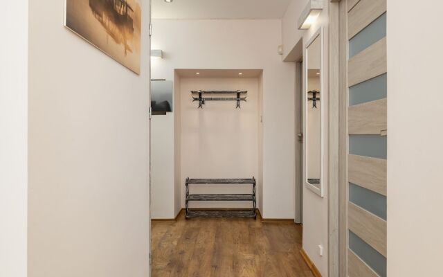 Daszyńskiego Apartment Cracow by Renters