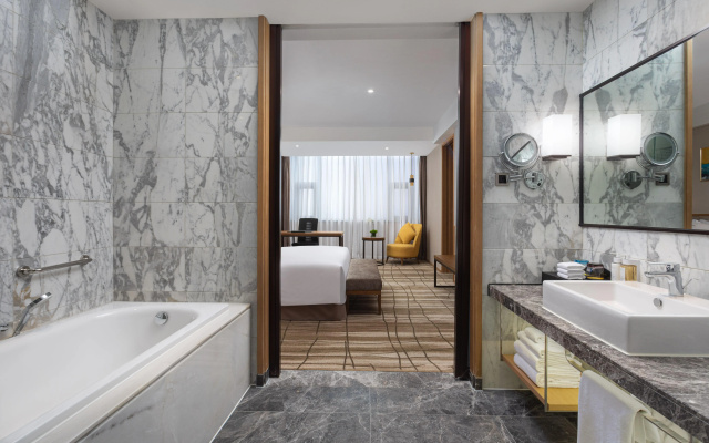 Holiday Inn Chengdu Airport by IHG