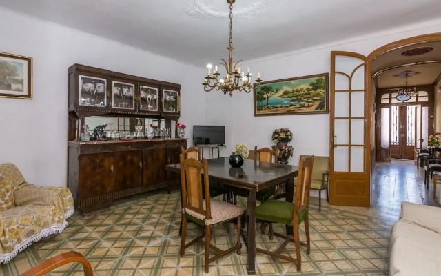 HomeHolidaysRentals Casa Pujadas - Costa Barcelona