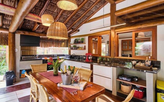 Praia de Itamambuca - Bali House