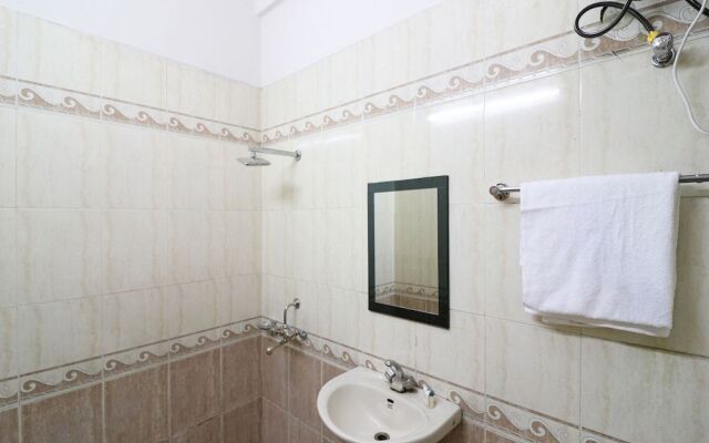 Oyo 26657 Vrindaban Guest House