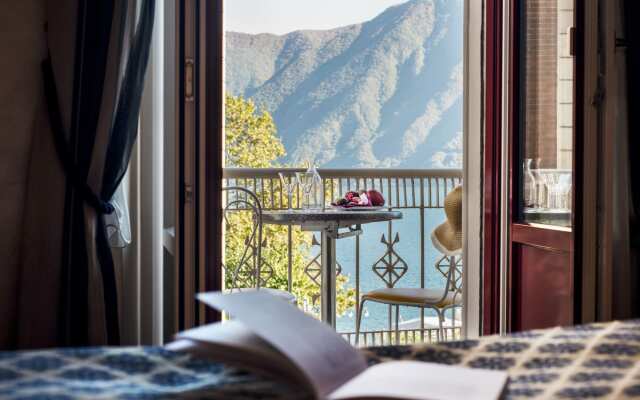 International au Lac Historic Lakeside Hotel