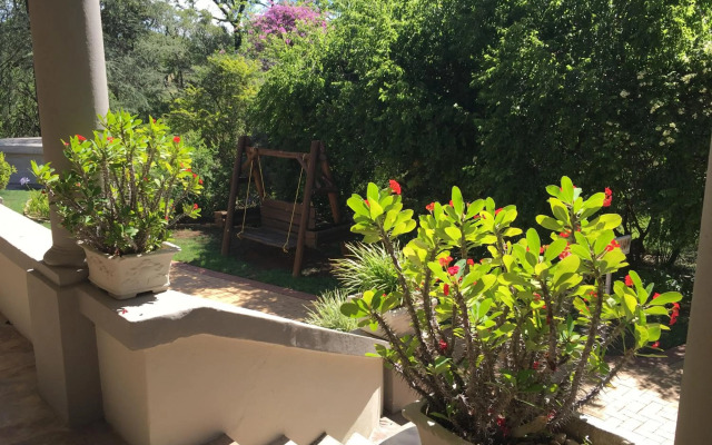 Peaches & Cream Bed & Breakfast