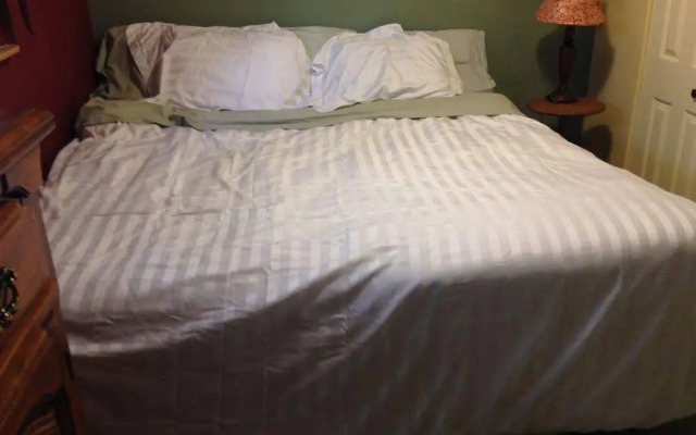 Ravensong Guest House